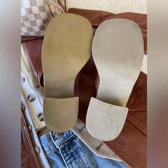 FRYE | Dusty Platform Clogs - Picture 6 of 8